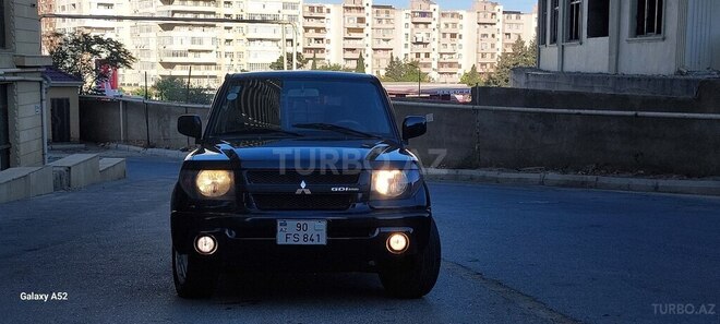 Mitsubishi Pajero io 2000, 221,415 km - 1.8 л - Bakı