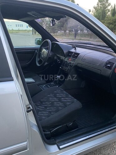 Mercedes C 220 1998, 500,000 km - 2.2 l - Sabirabad