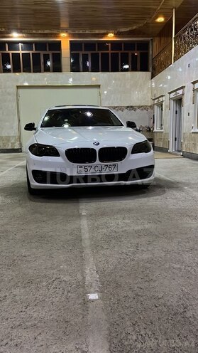 BMW 528 2016, 215,000 km - 2.0 л - Şəmkir