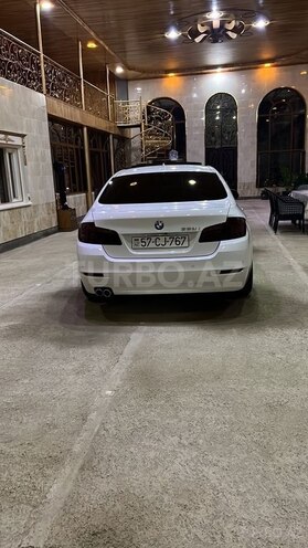 BMW 528 2016, 215,000 km - 2.0 л - Şəmkir