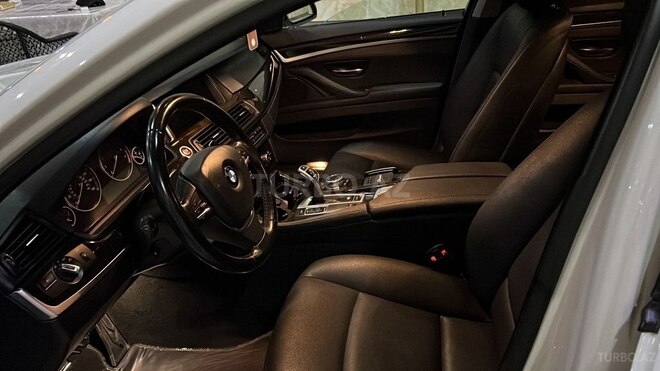 BMW 528 2016, 215,000 km - 2.0 л - Şəmkir