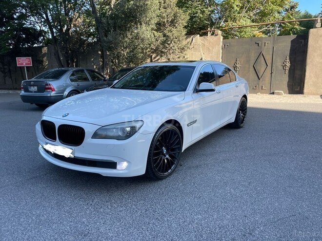 BMW 730 2011, 298,000 km - 3.0 л - Bakı