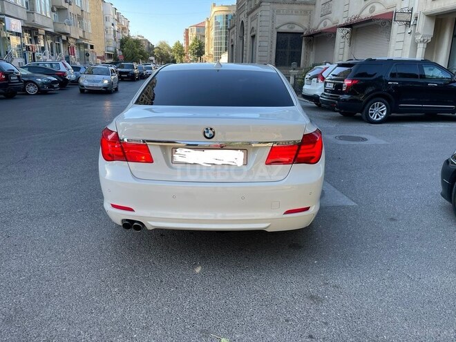 BMW 730 2011, 298,000 km - 3.0 л - Bakı