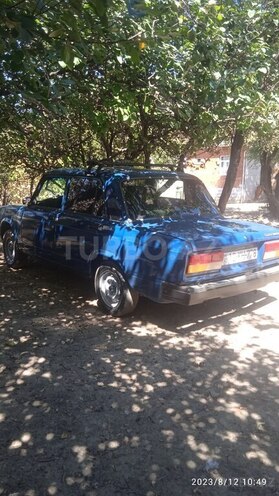 LADA (VAZ) 2107 2001, 100,000 km - 1.6 l - Yardımlı