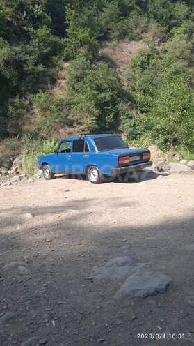 LADA (VAZ) 2107 2001, 100,000 km - 1.6 l - Yardımlı