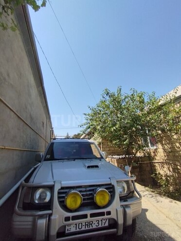 Mitsubishi Pajero 1995, 285,000 km - 2.8 l - Bakı