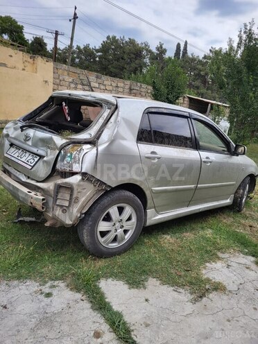 Toyota Corolla 2006, 200,000 km - 1.4 l - Göyçay