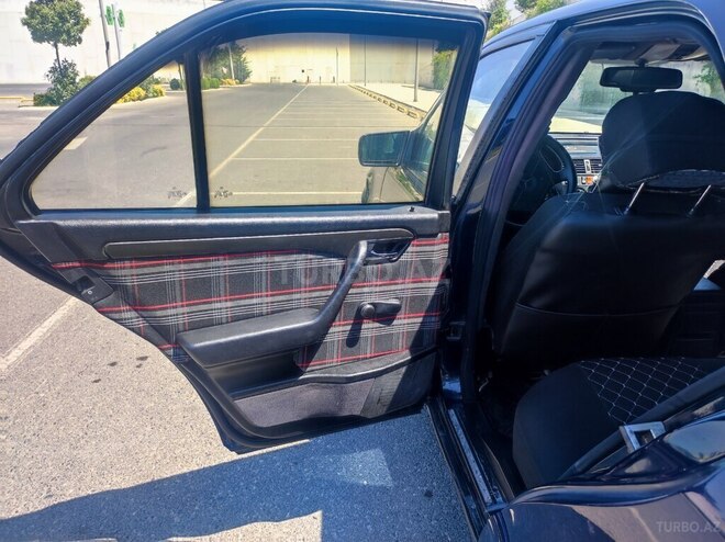Mercedes C 180 1995, 490,000 km - 1.8 л - Bakı