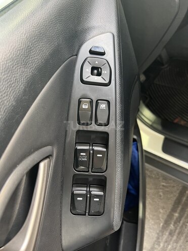 Hyundai ix35 2012, 137,500 km - 2.0 l - Bakı