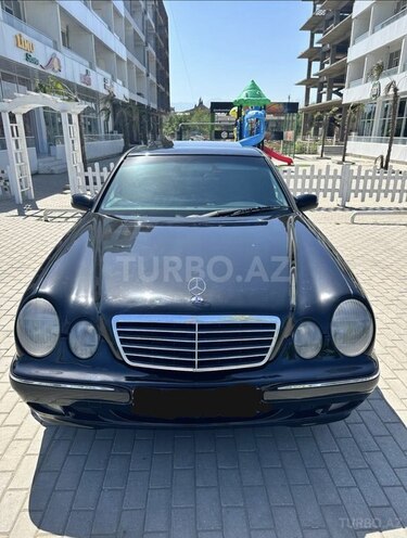 Mercedes E 220 2000, 350,000 km - 2.2 l - Bakı