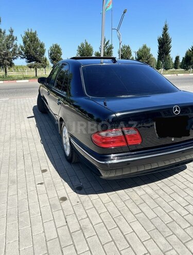 Mercedes E 220 2000, 350,000 km - 2.2 l - Bakı