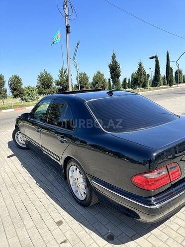 Mercedes E 220 2000, 350,000 km - 2.2 l - Bakı