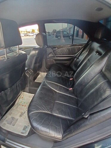 Mercedes E 320 1997, 220,000 km - 3.2 l - Bakı