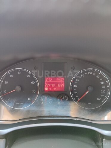 Volkswagen Jetta 2007, 285,000 km - 1.6 l - Bakı