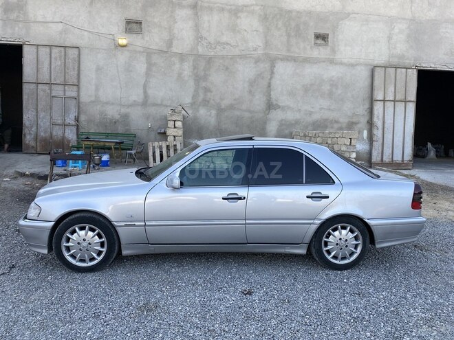 Mercedes C 230 1998, 294,000 km - 2.3 l - Bakı
