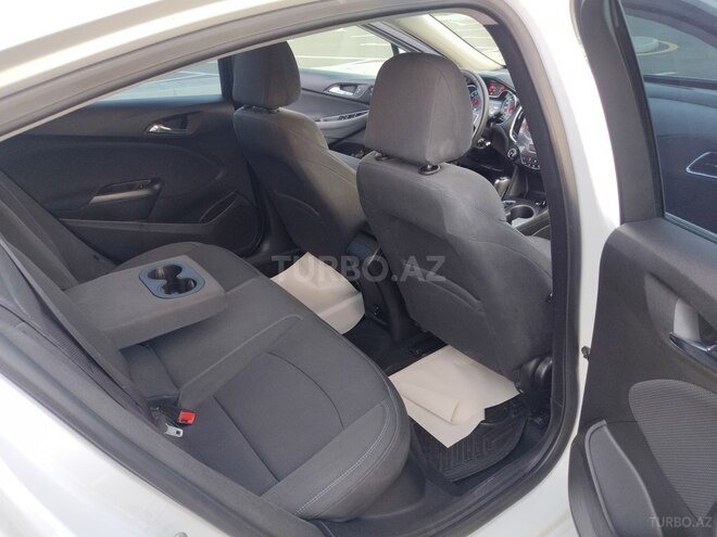 Chevrolet Cruze 2016, 218,000 km - 1.4 l - Salyan