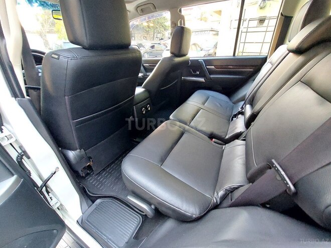 Mitsubishi Pajero 2014, 182,600 km - 3.8 l - Bakı