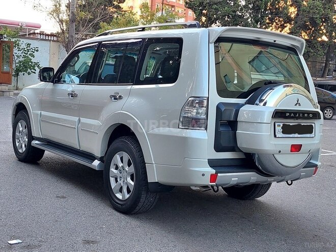 Mitsubishi Pajero 2014, 182,600 km - 3.8 l - Bakı