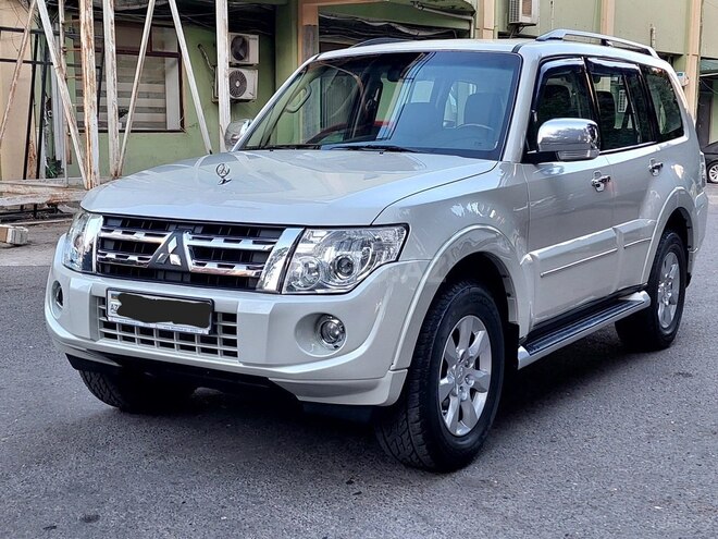 Mitsubishi Pajero 2014, 182,600 km - 3.8 l - Bakı