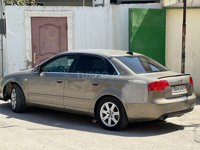 Audi A4 2005, 233,000 km - 2.0 l - Bakı