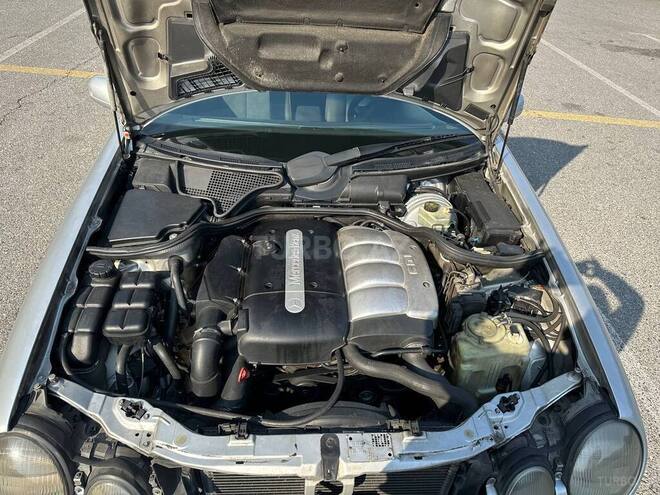 Mercedes E 220 2000, 400,000 km - 2.2 л - Bakı
