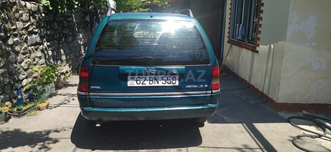 Opel Astra 1997, 459,000 km - 1.6 l - Zaqatala