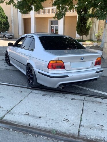 BMW 528 2000, 385,230 km - 2.8 l - Gəncə