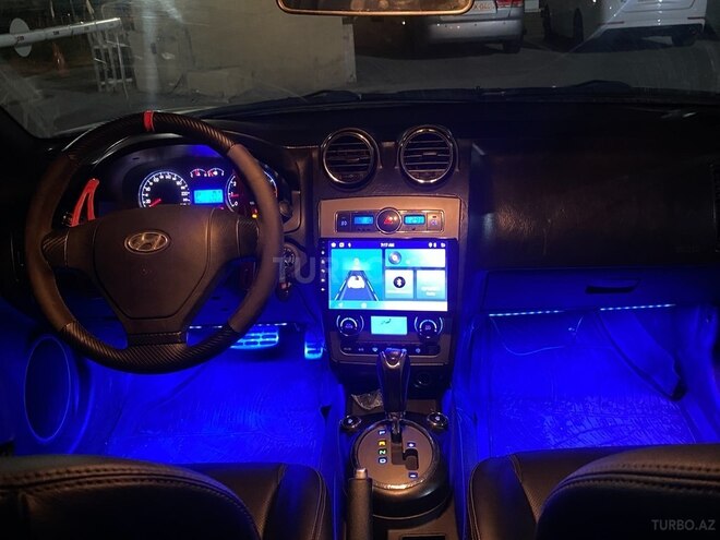 Hyundai Coupe 2008, 202,000 km - 2.7 л - Bakı