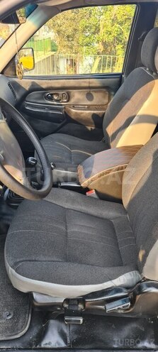 Mitsubishi L200 2005, 200,000 km - 2.5 l - Bakı