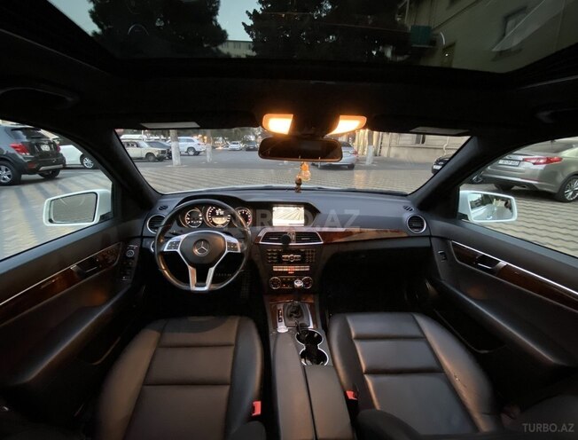 Mercedes C 250 2012, 249,000 km - 1.8 л - Bakı