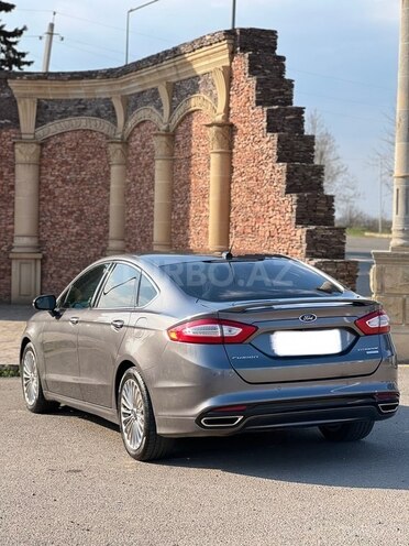 Ford Fusion 2014, 245,000 km - 2.0 л - Tovuz