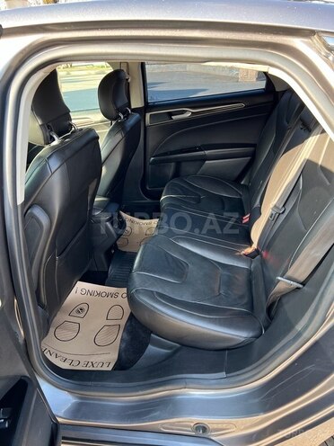 Ford Fusion 2014, 245,000 km - 2.0 л - Tovuz