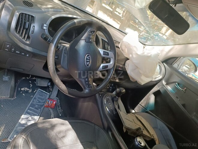 Kia Sportage 2012, 192,000 km - 2.0 l - Bakı