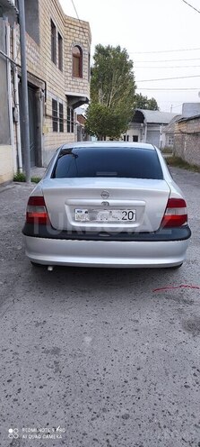 Opel Vectra 1997, 230,000 km - 1.6 l - Gəncə