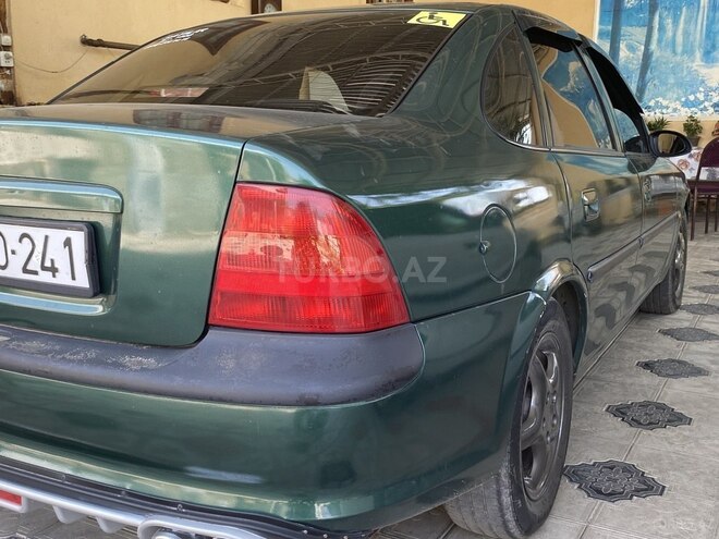 Opel Vectra 1998, 368,839 km - 2.0 l - Qazax
