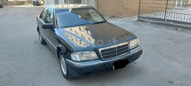 Mercedes C 220 1995, 395,000 km - 2.2 l - Bakı