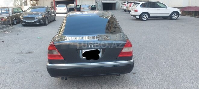 Mercedes C 220 1995, 395,000 km - 2.2 l - Bakı