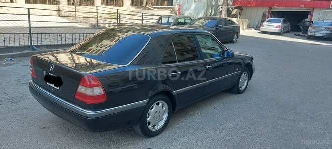 Mercedes C 220 1995, 395,000 km - 2.2 l - Bakı