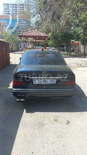 Mercedes E 300 1993, 400,000 km - 3.0 л - Bakı