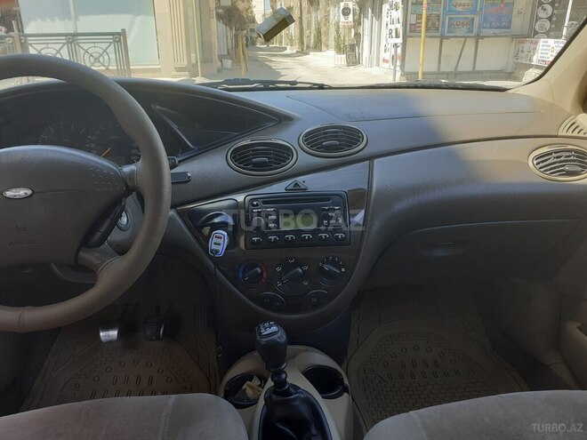 Ford Focus 2001, 402,000 km - 2.0 l - Bakı