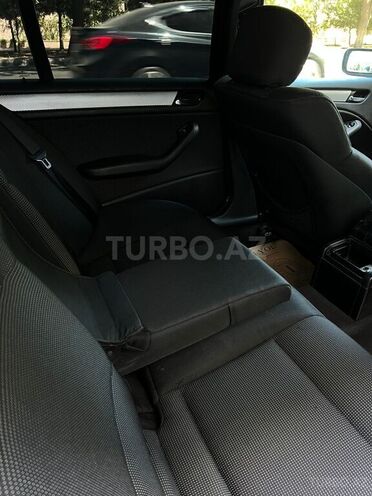 BMW 320 2002, 296,542 km - 2.2 l - Bakı