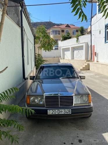Mercedes E 200 1990, 500,000 km - 2.0 л - Bakı