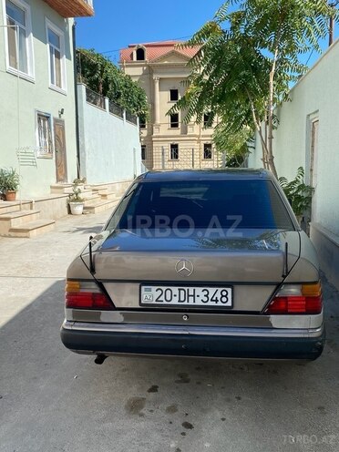 Mercedes E 200 1990, 500,000 km - 2.0 л - Bakı
