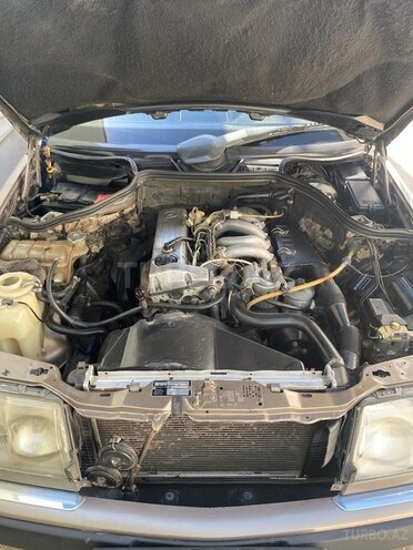 Mercedes E 200 1990, 500,000 km - 2.0 л - Bakı