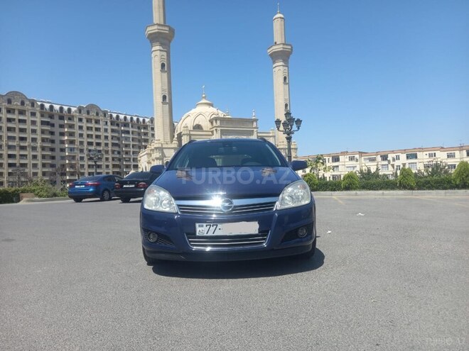 Opel Astra 2007, 222,000 km - 1.4 л - Bakı
