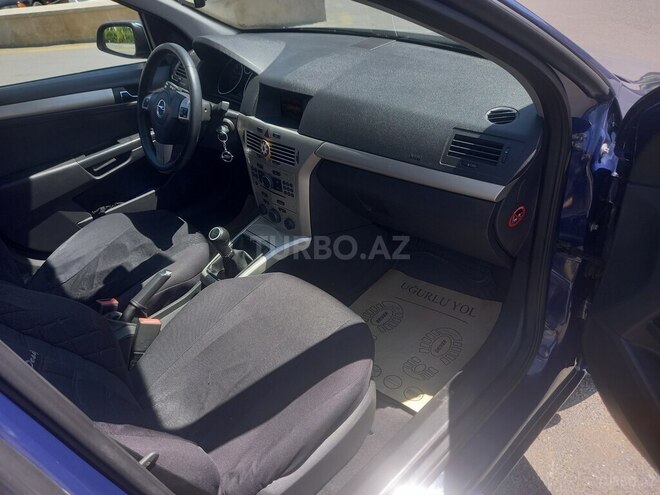 Opel Astra 2007, 222,000 km - 1.4 л - Bakı