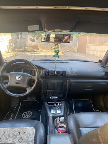 Volkswagen Passat 2002, 265,000 km - 1.8 l - Gəncə