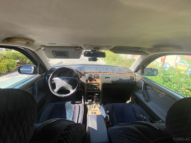 Mercedes E 220 2000, 344,952 km - 2.2 l - Bakı