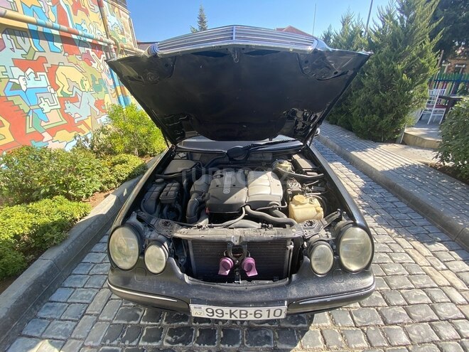 Mercedes E 220 2000, 344,952 km - 2.2 l - Bakı
