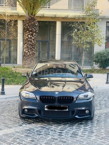 BMW 535 2012, 288,000 km - 3.0 л - Bakı